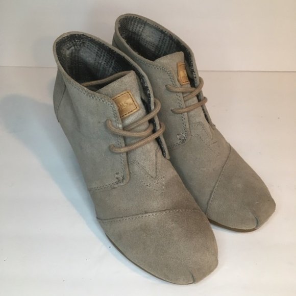 Toms Shoes - Toms Desert Wedge 6